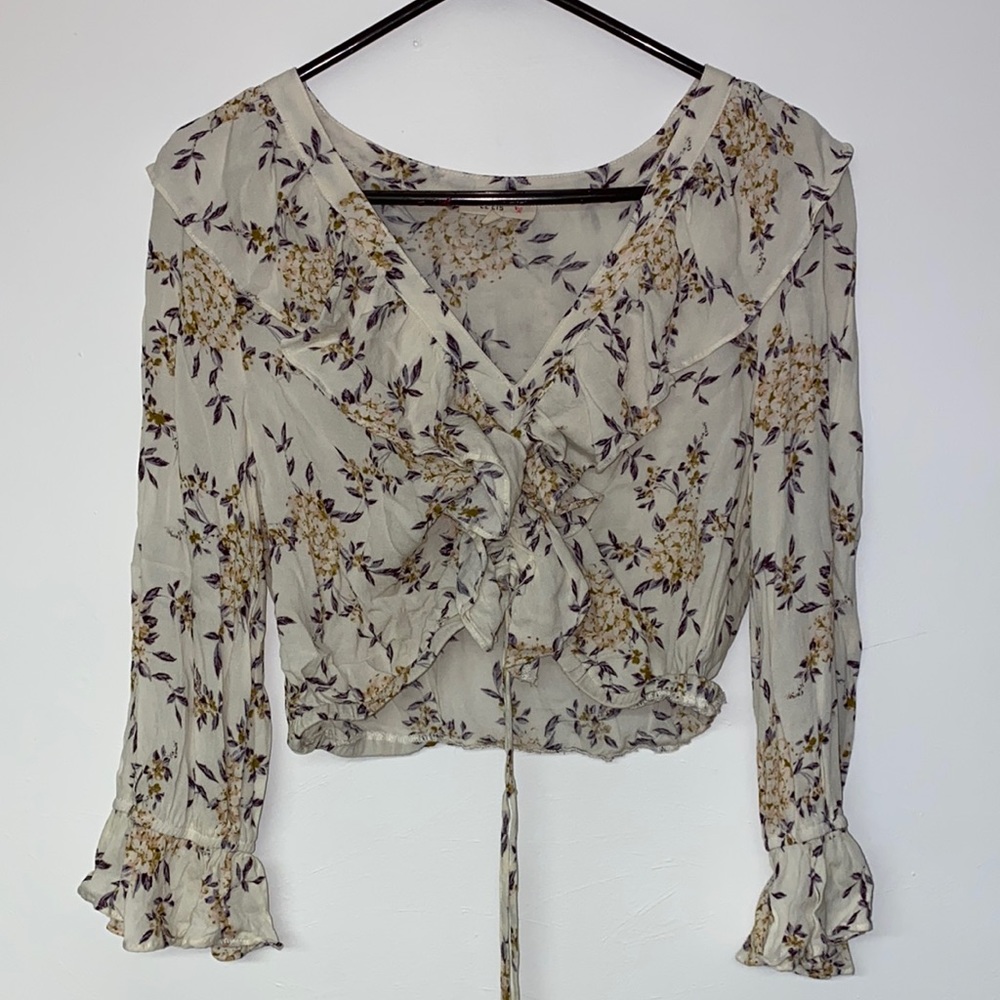 Women’s Floral Blouse, great condition